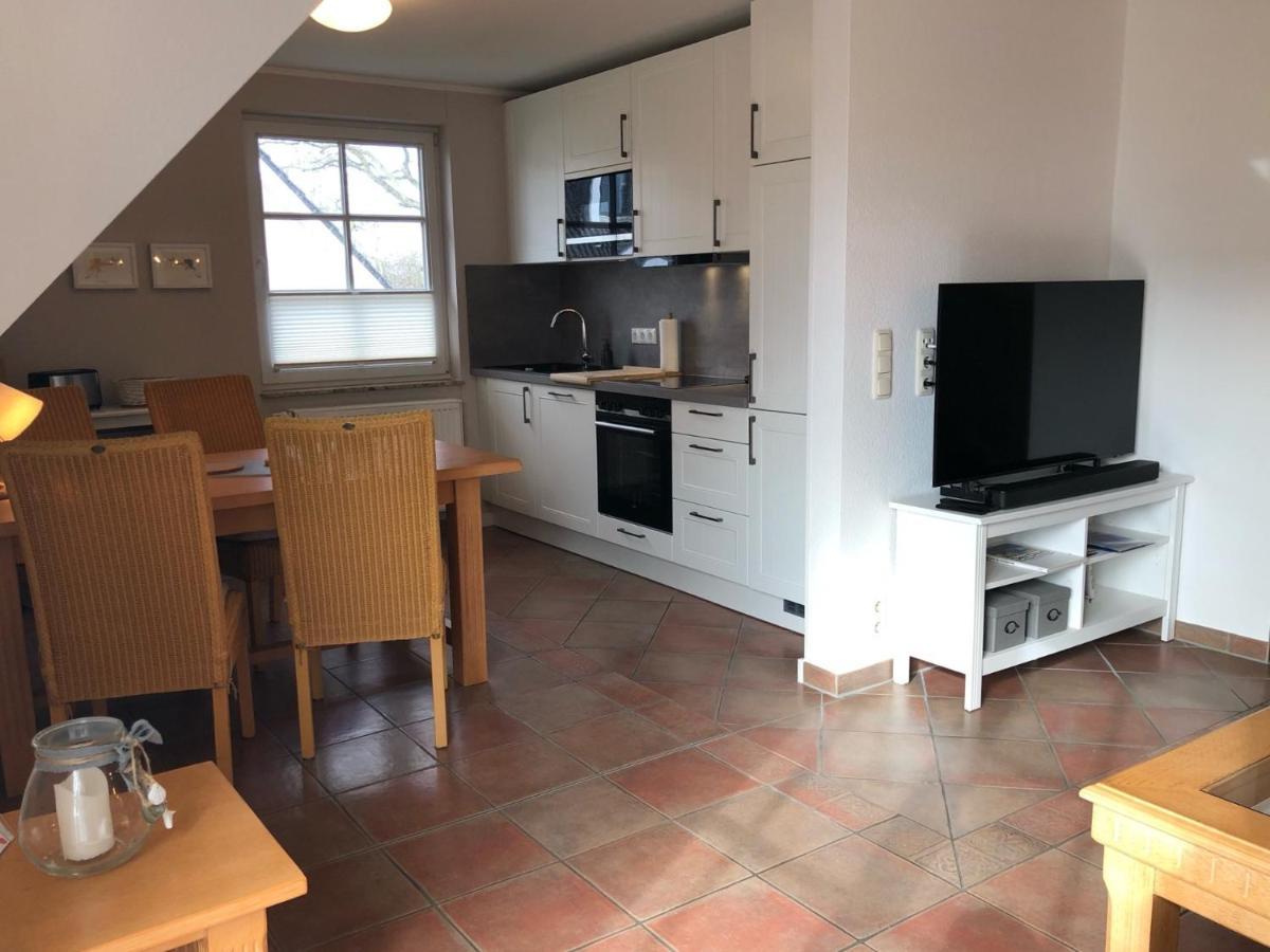 Apartamento Glebbe 66 _ Hus Suennschien Zingst Exterior foto