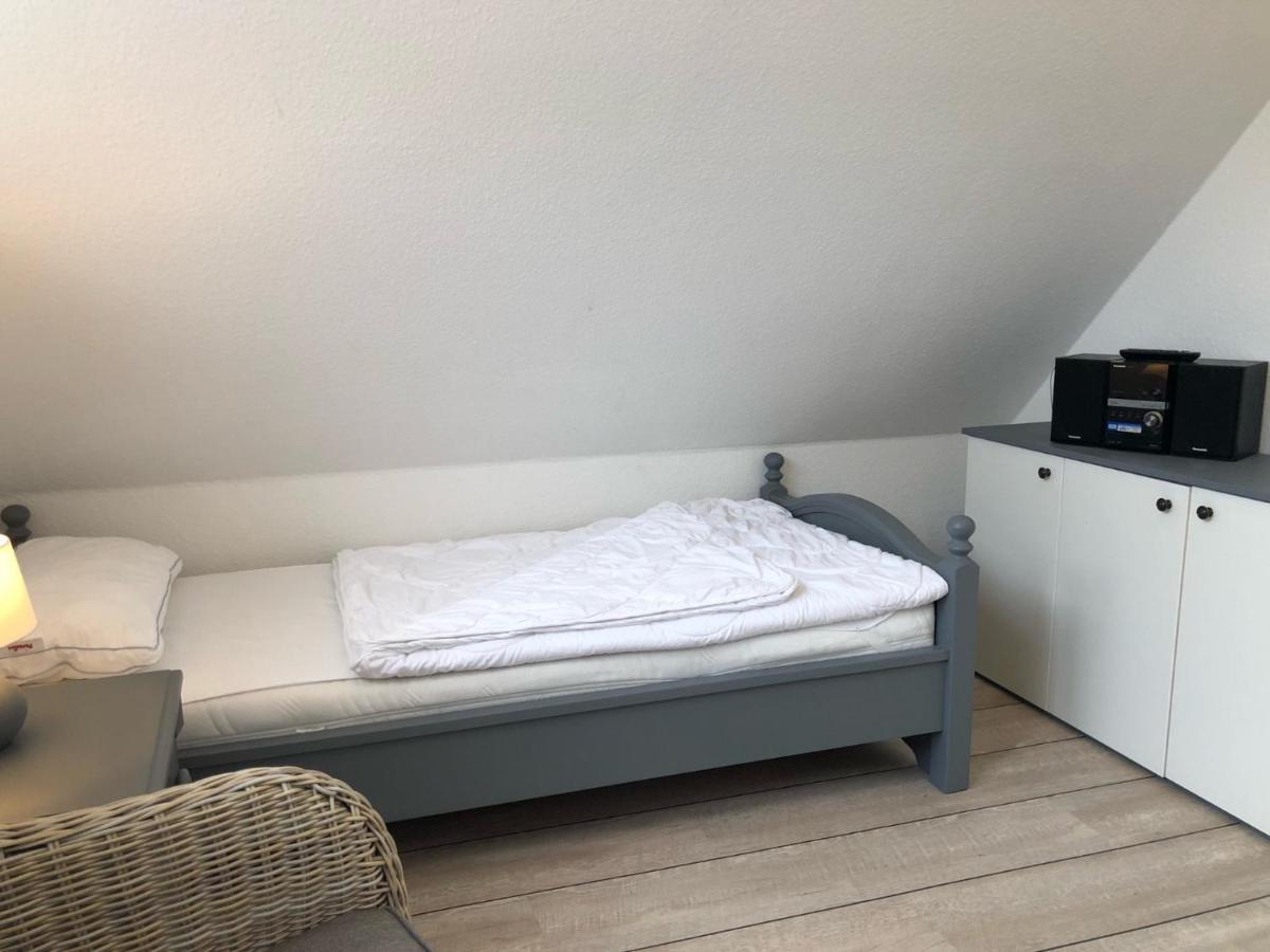 Apartamento Glebbe 66 _ Hus Suennschien Zingst Exterior foto